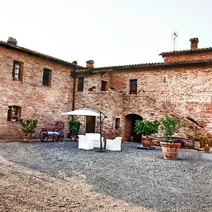 Bauernhof San Pierino Monteroni dʼArbia